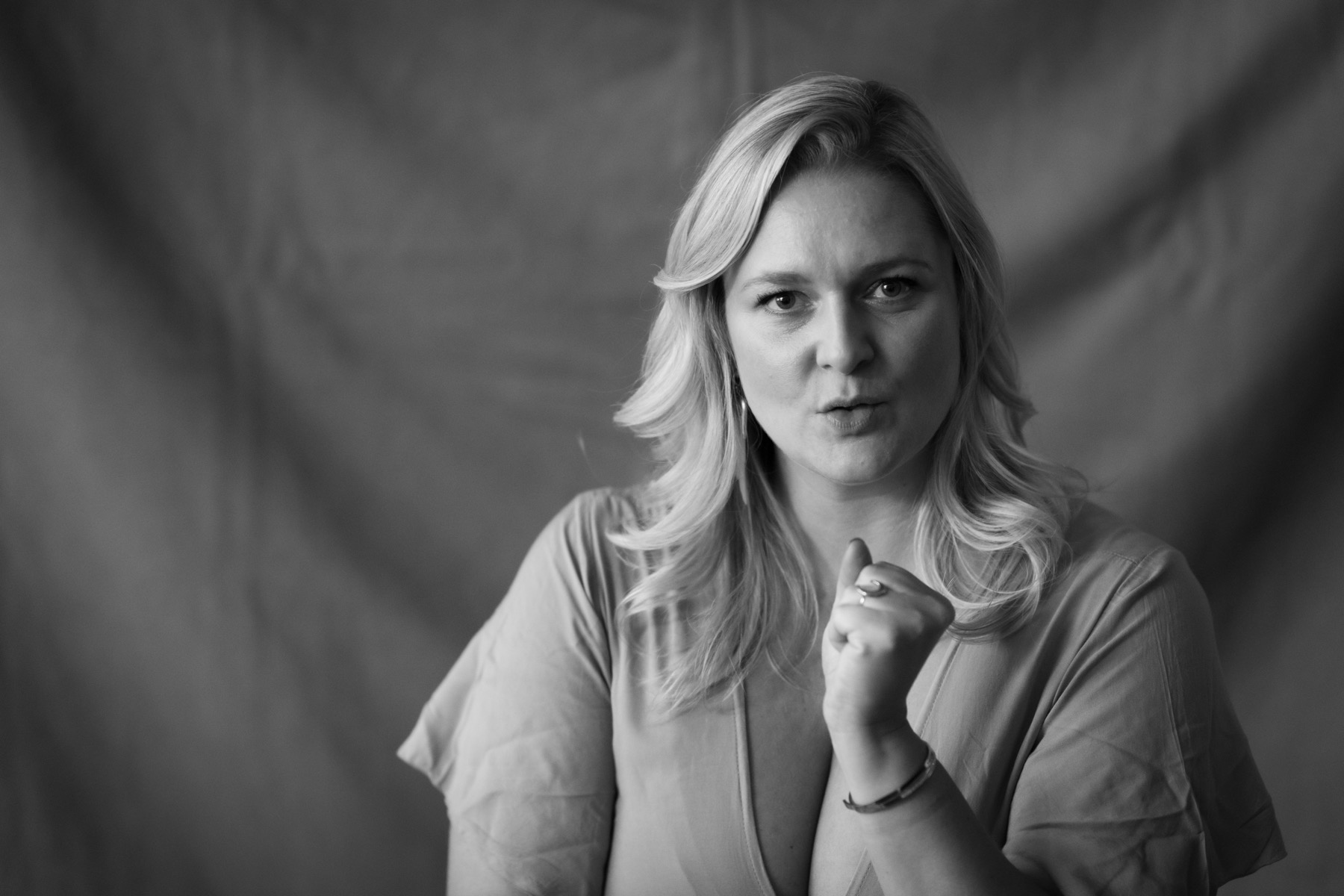 Yvonne Schönau, Portrait