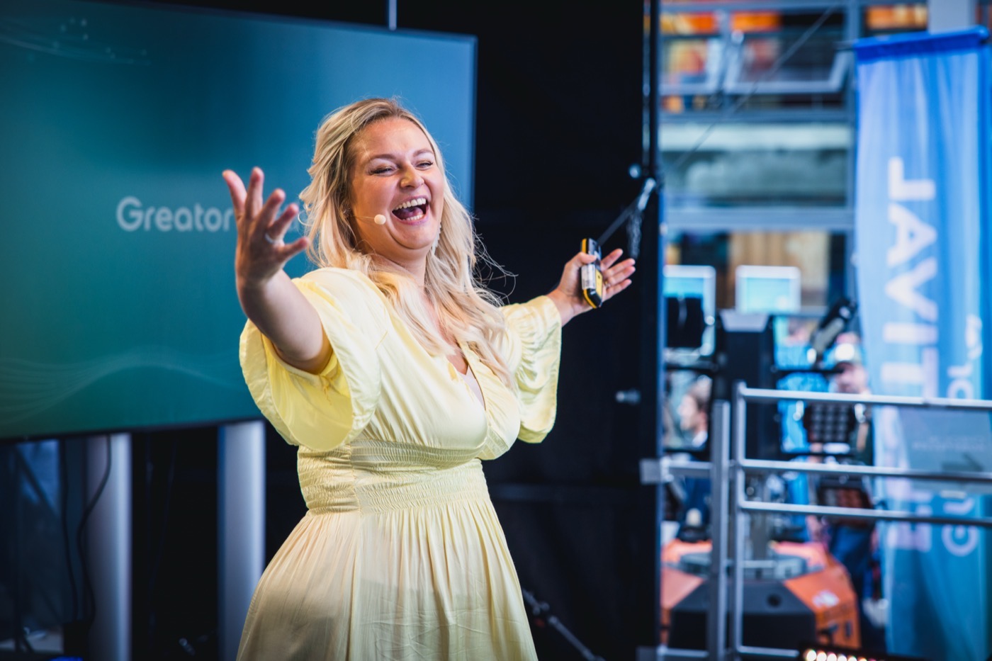 Yvonne Schönau auf der Greator-Bühne